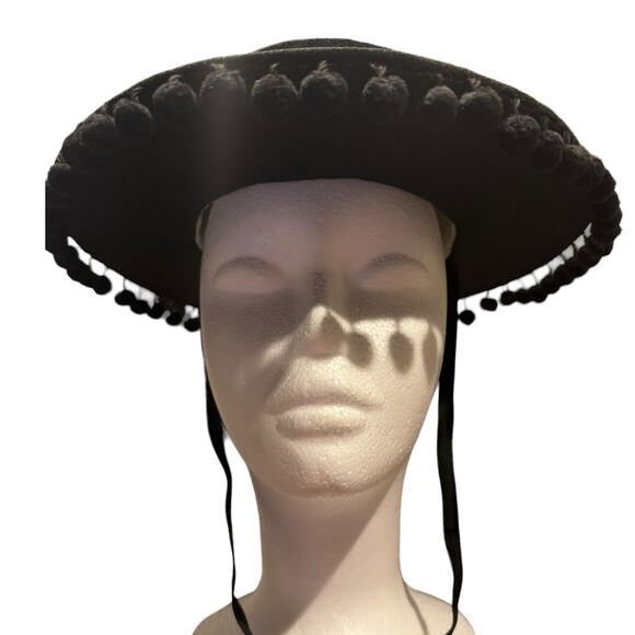 Vintage Black Cordobes, flamenco, Equestrian Hat with wide brim and pom poms - Picture 4 of 12